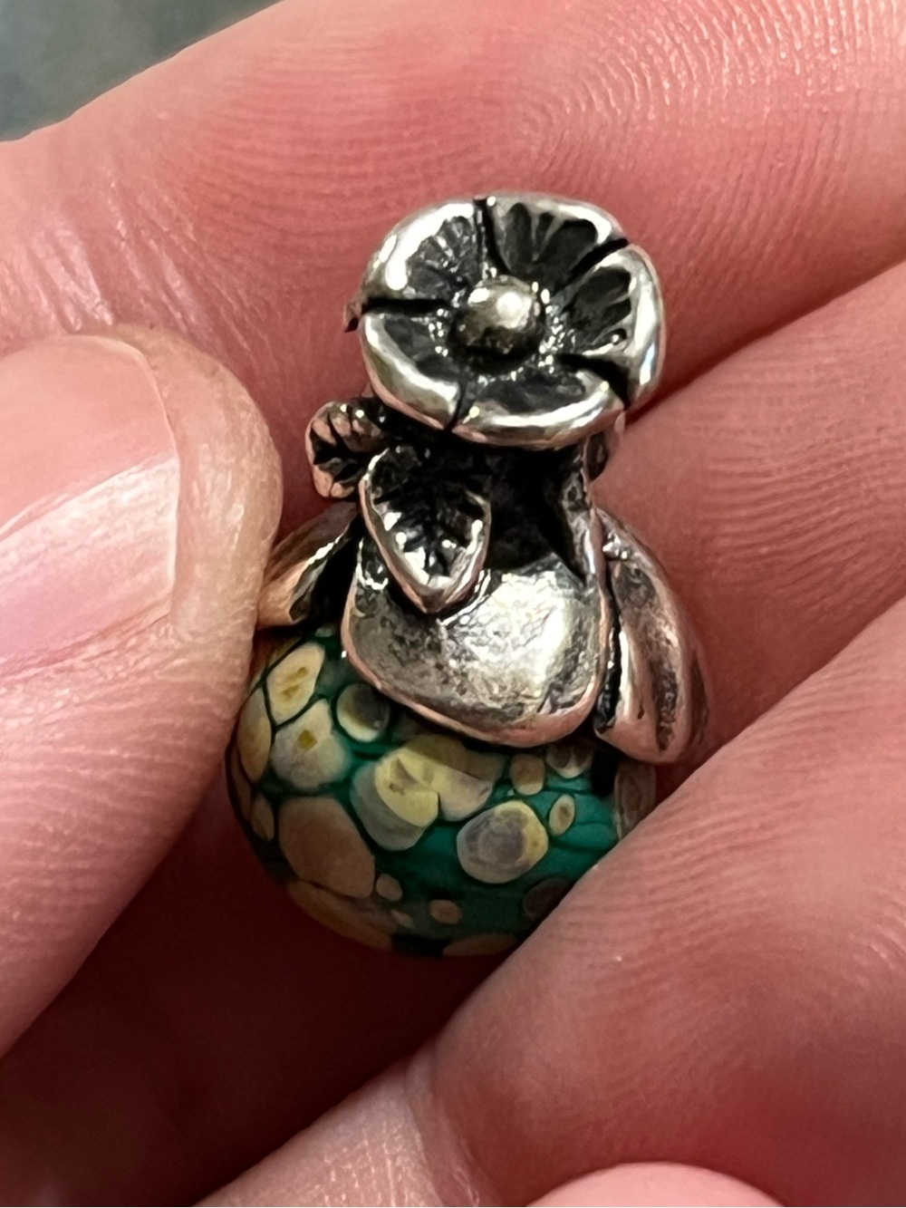 Authentic Trollbeads Forget-Me-Not With Bud Sterling Silver 925 Glass Bead - Picture 5 of 8